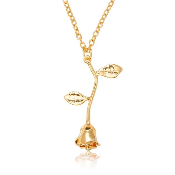 NEW 18K Gold Plated  Romantic Flower Necklace - Picture 2 of 9